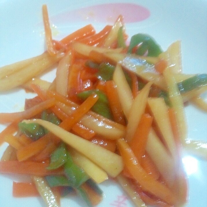 じゃがいもとピーマンと人参のオイスターソース炒め レシピ 作り方 By さとmin 楽天レシピ じゃがいもとピーマンと人参のオイスターソース炒め レシピ 作り方 By さとmin 楽天レシピ